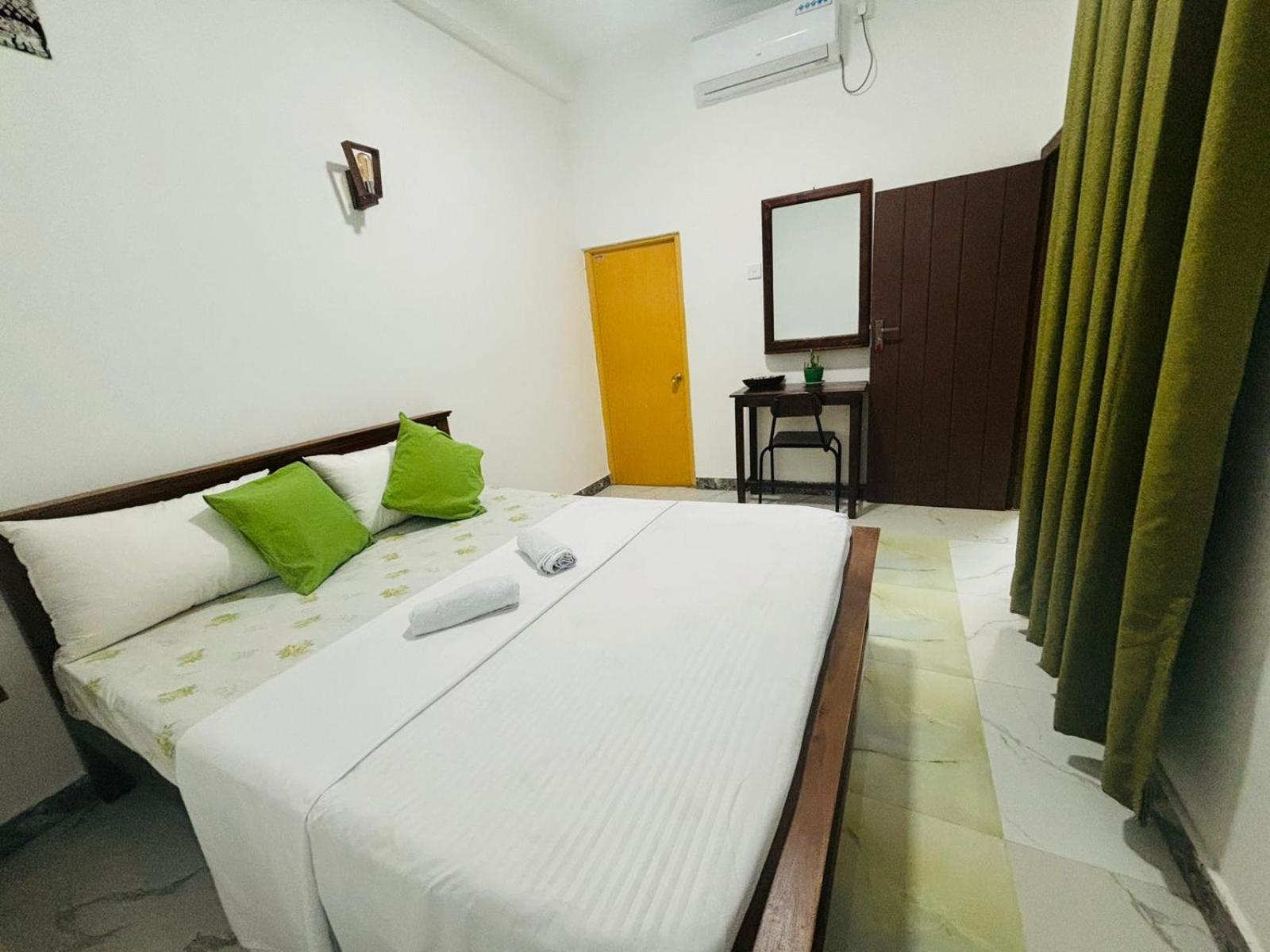 Jaya Villa - Near Airport เนกอมโบ ภายนอก รูปภาพ