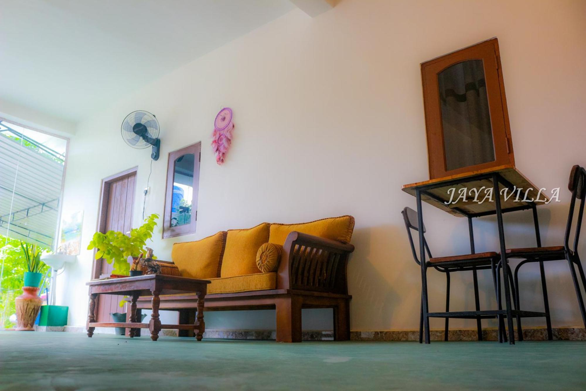 Jaya Villa - Near Airport เนกอมโบ ภายนอก รูปภาพ